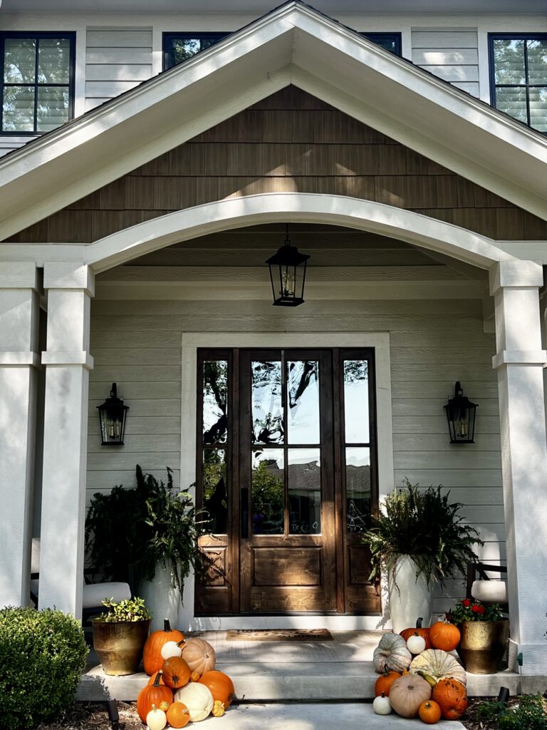 Autumn porch decor